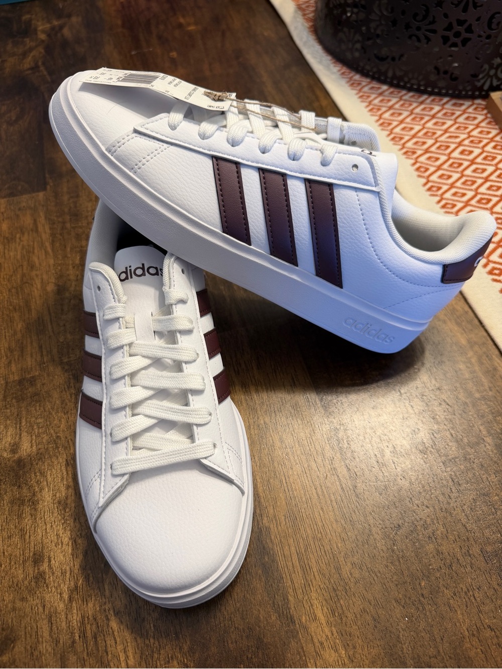 Adidas Grand Court 2.0 White Brown Sneakers NWT Women’s 8.5 ID2978